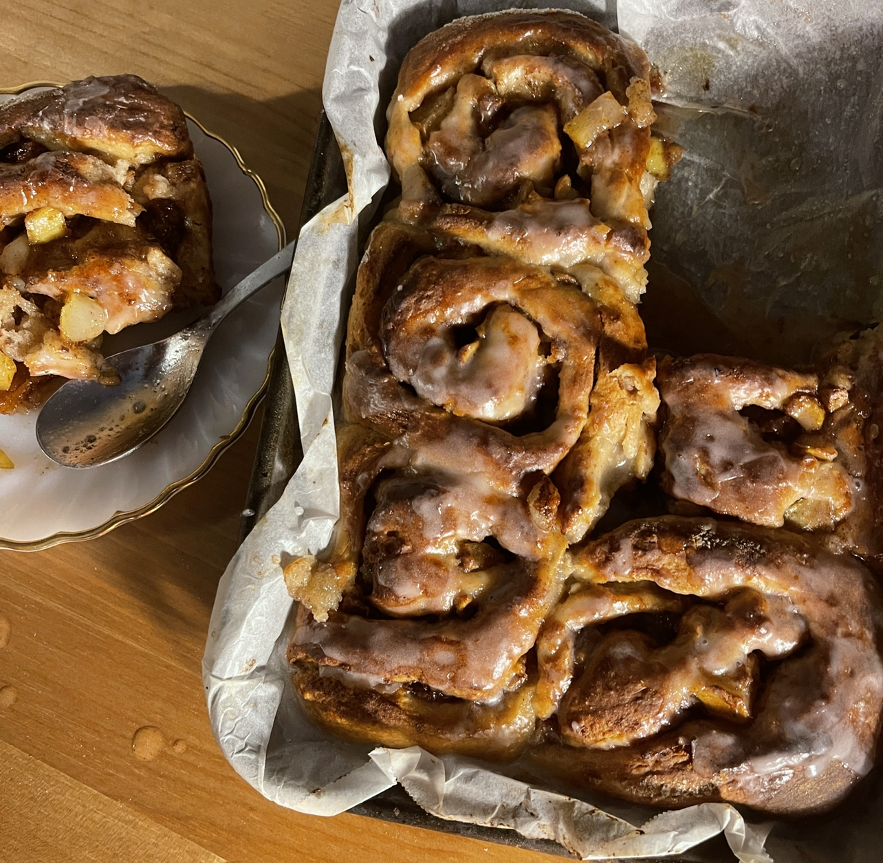 Pear Cider Cinnamon Rolls