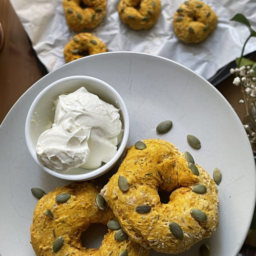 pumpkin rosemary bagels