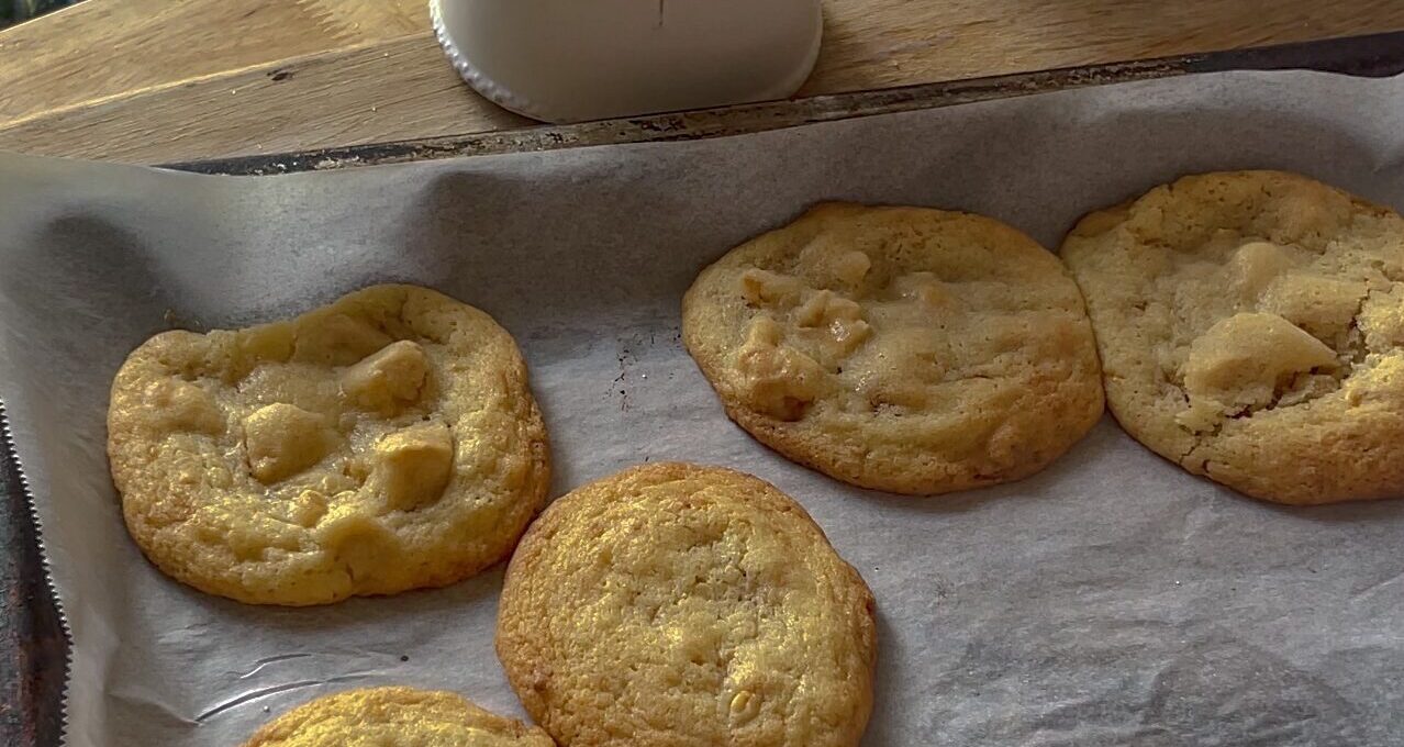 Caramilk cookies